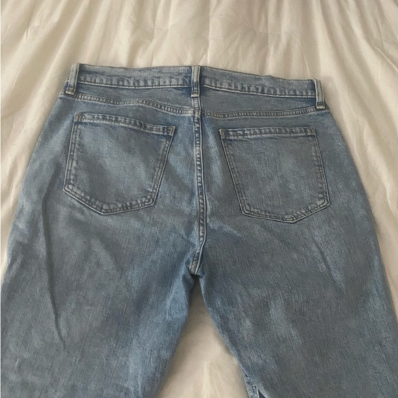 Distressed jeans - Picture 3 of 4